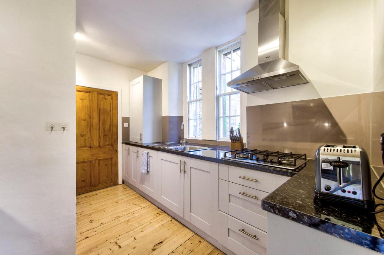 Guestready - Large & Comfortable 3Br Flat In Stockbridge Edimburgo Exterior foto