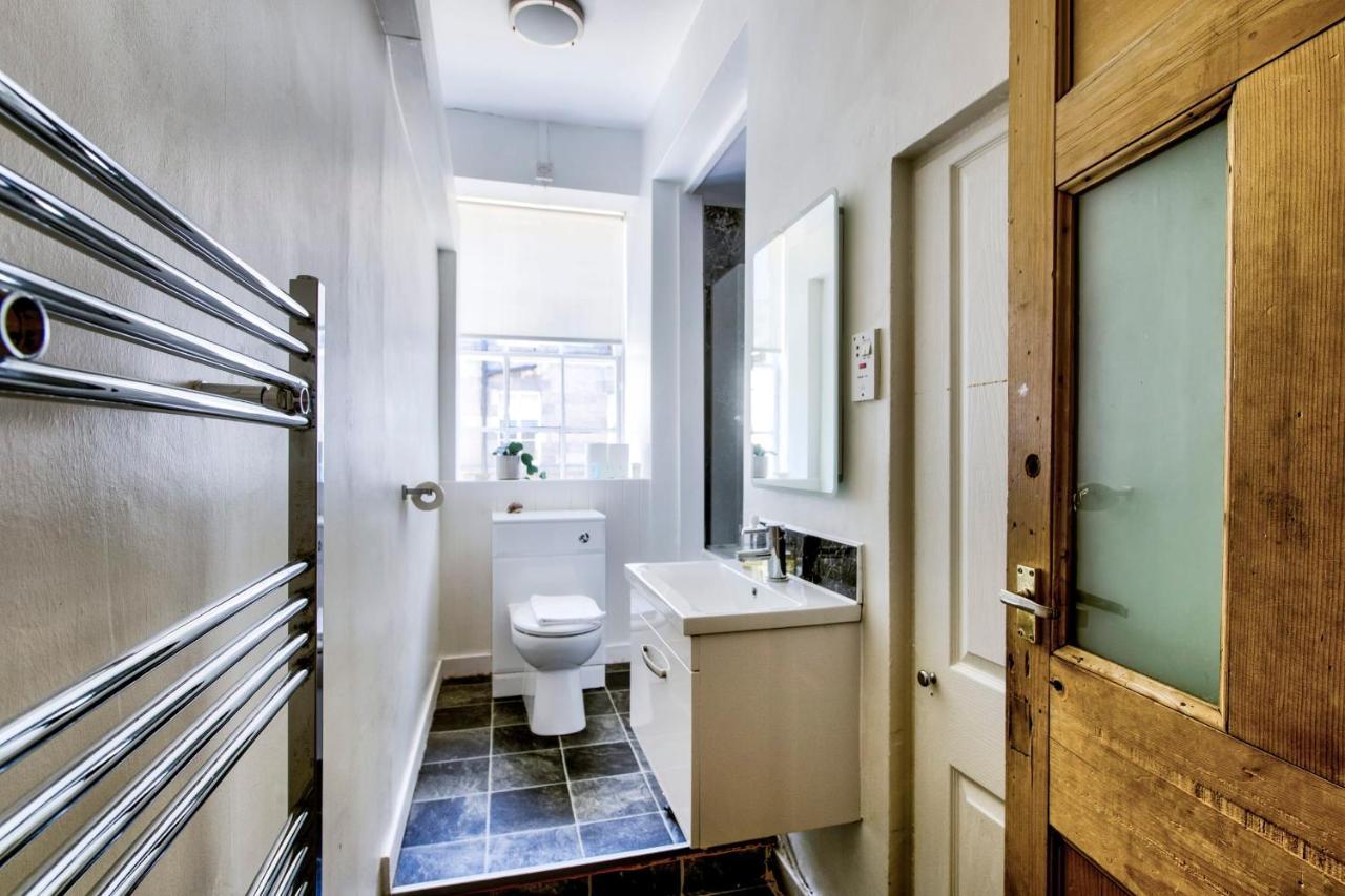 Guestready - Large & Comfortable 3Br Flat In Stockbridge Edimburgo Exterior foto