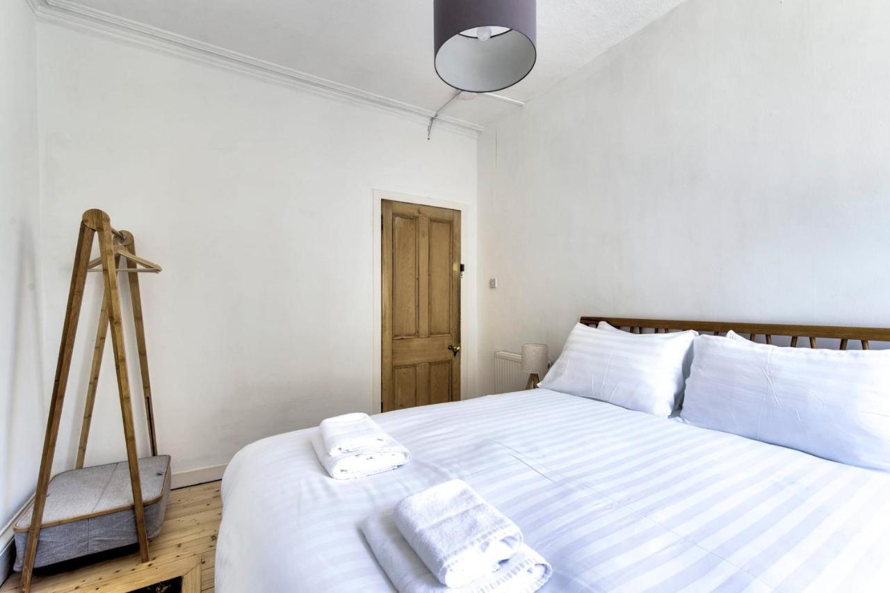Guestready - Large & Comfortable 3Br Flat In Stockbridge Edimburgo Exterior foto